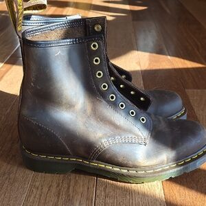 Brown Leather Lace-Up Boots with Thick Sole